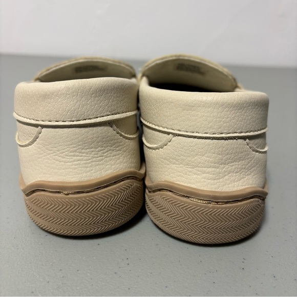 My Slippers by My Pillow Women's Moccasin Slip On Loafer Size 7 Leather Upper - Picture 5 of 9